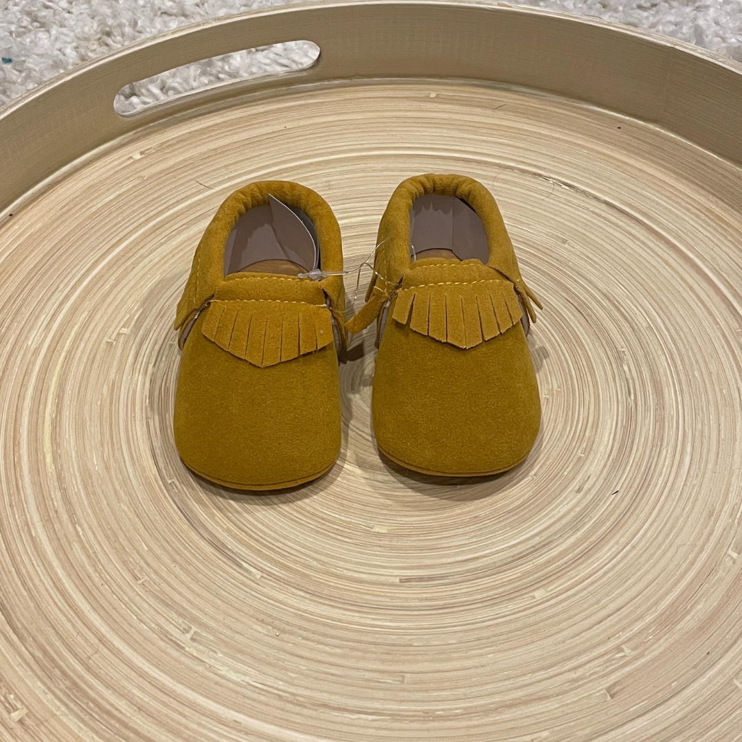 Mustard /Tan Tassel Shoe