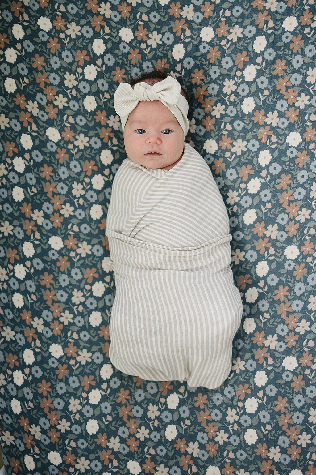 Muslin Crib Sheet - Midnight Floral