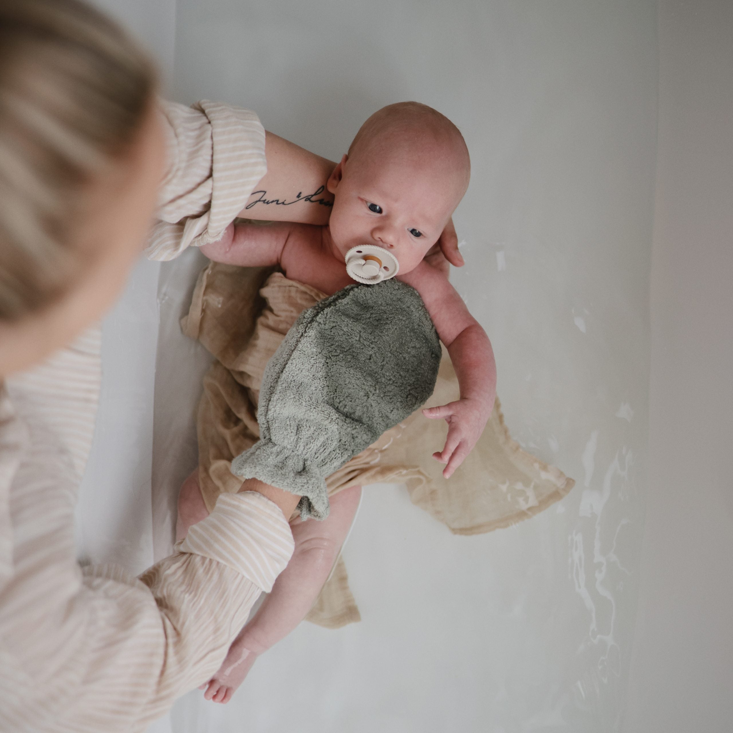 ORGANIC COTTON BATH MITT 2-PACK (Blush)