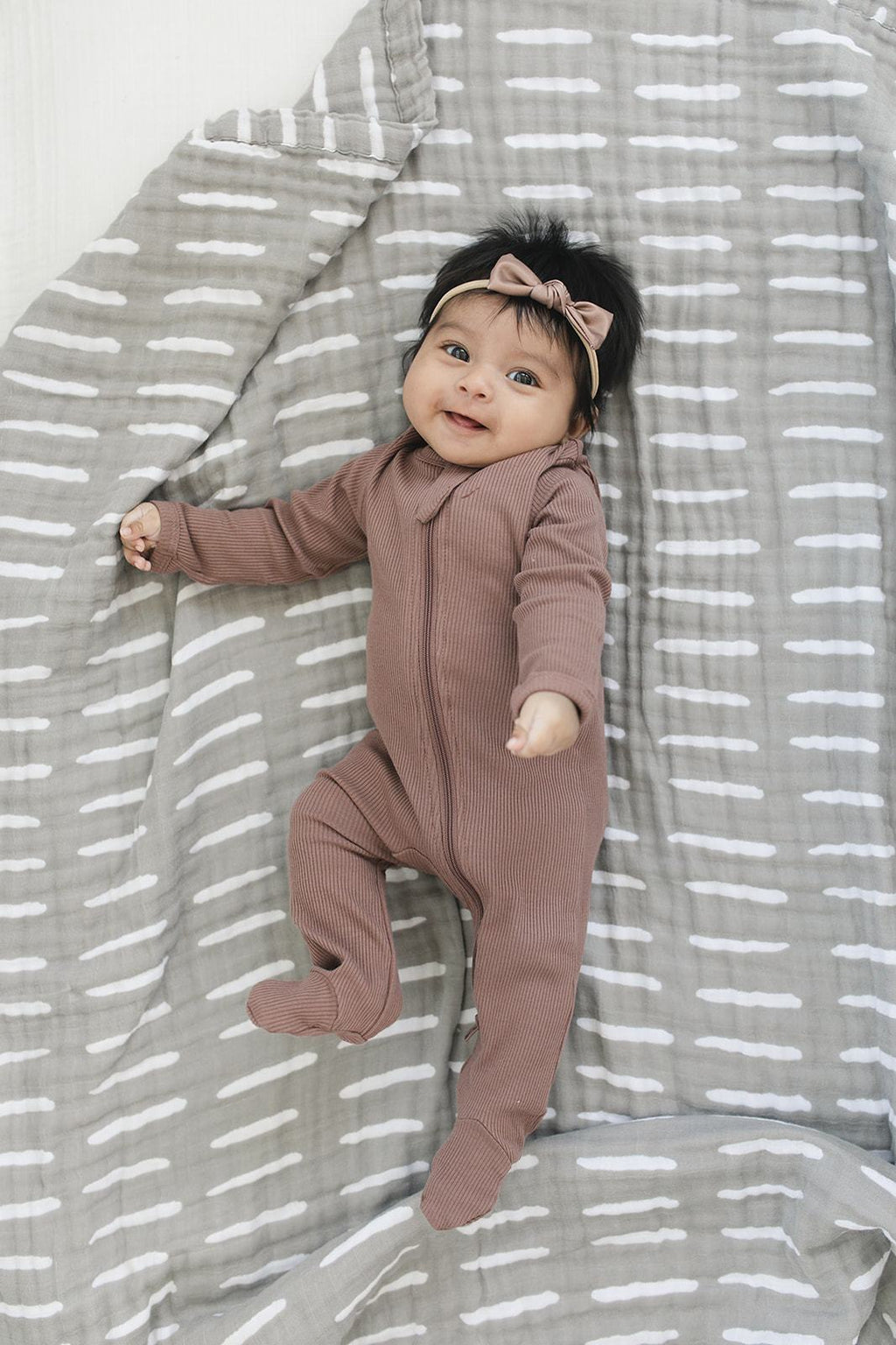 Organic Cotton Ribbed Footed Zipper One-piece -Plum
