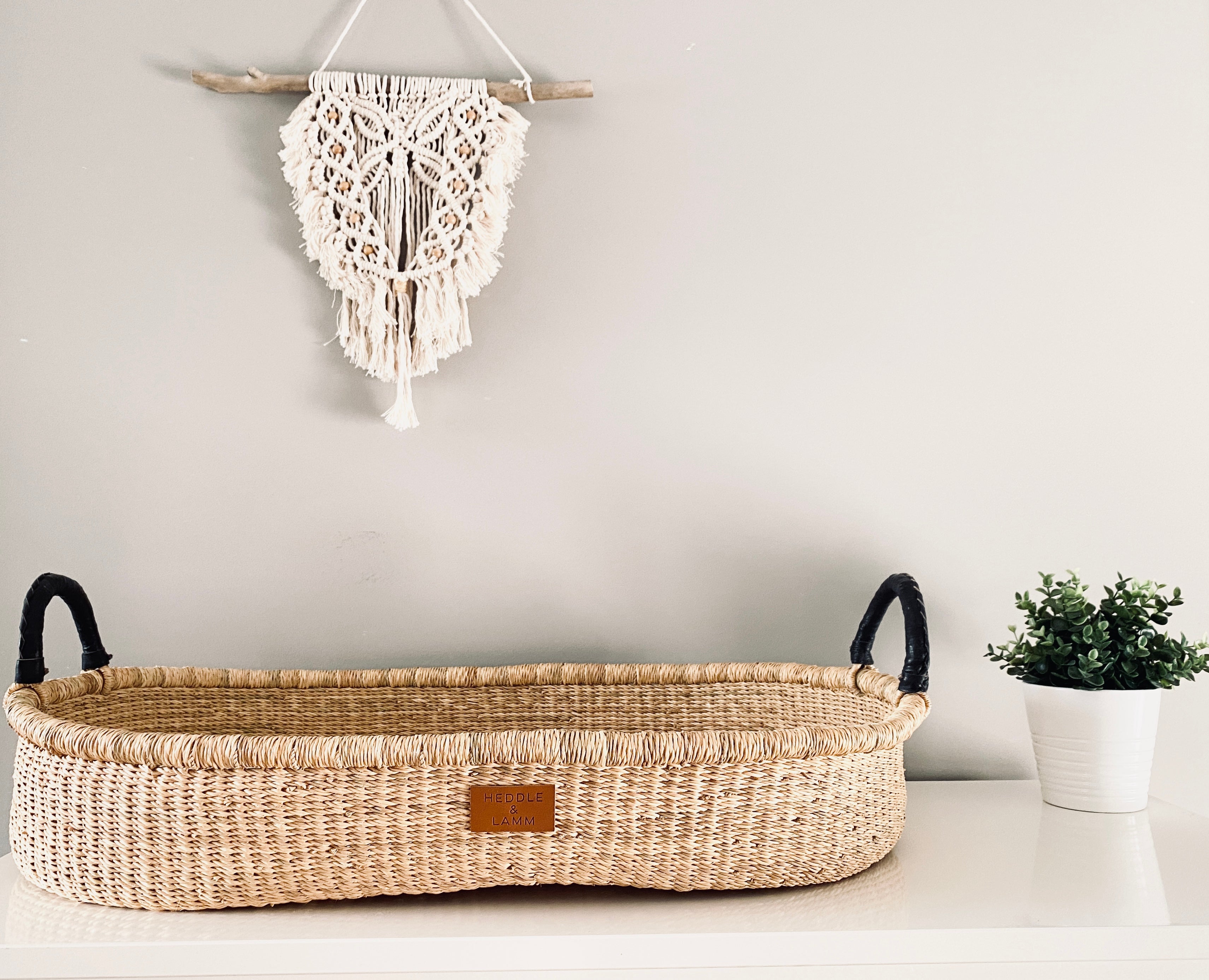 Jojo Changing Basket - Black Handle