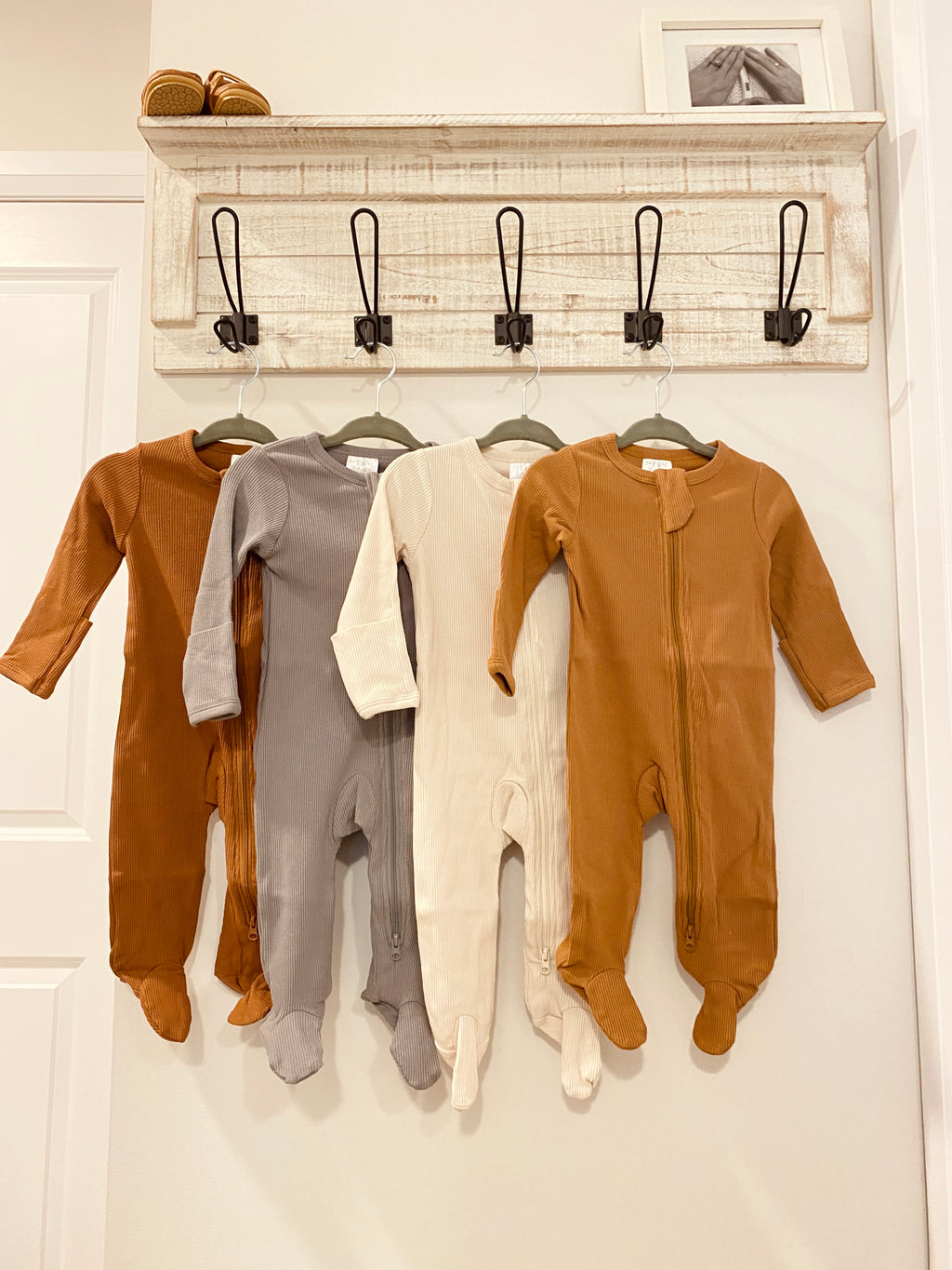 Organic Cotton Ribbed Footed Zipper One-piece -Rust