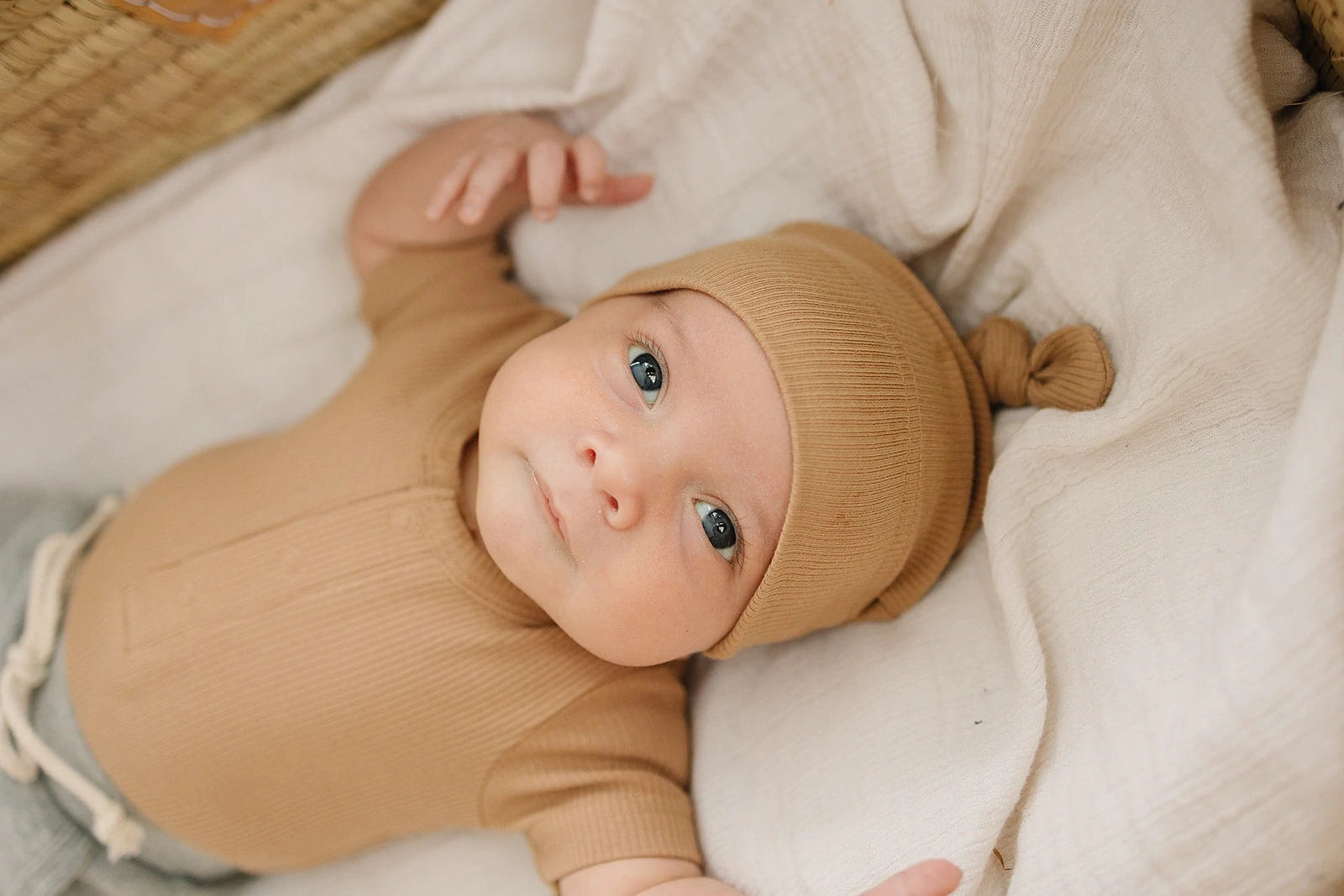 Cafe Organic Cotton Ribbed Snap Bodysuit