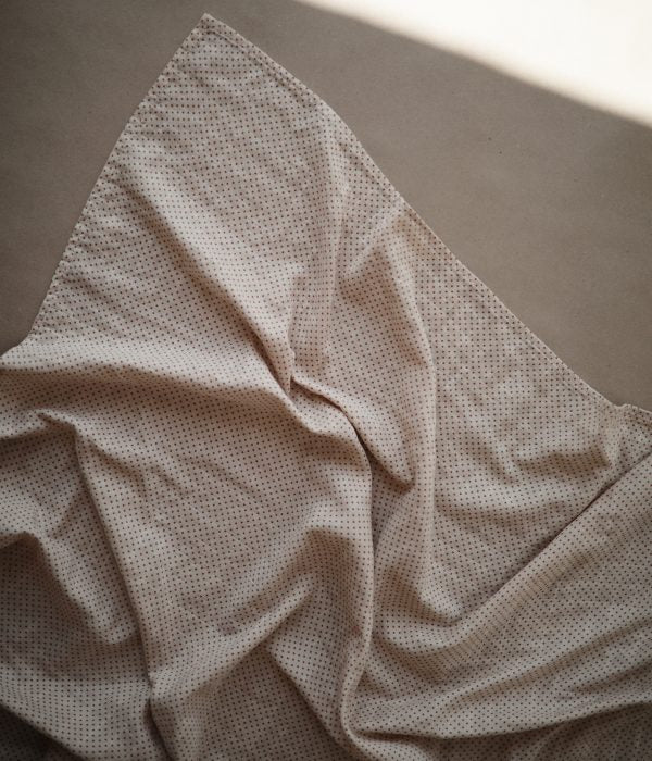 MUSLIN SWADDLE BLANKET ORGANIC COTTON - CARAMEL POLKA DOTS